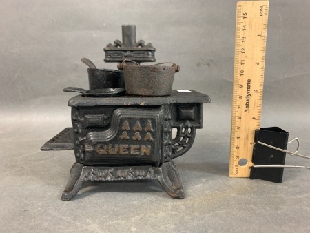 Baby Queen Cast Iron Stove with Pots & Pans