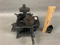 Baby Queen Cast Iron Stove with Pots & Pans - 3