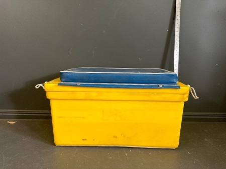 PM Ice Box with Padded Seat