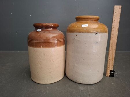 2x Vintage Ceramic Pots