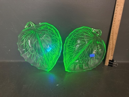 2 Vintage Uranium Leaf Shaped Plates