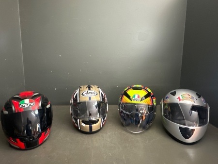 4x Motorcycle Helmets