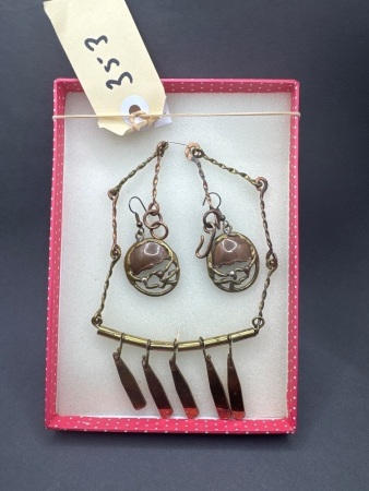 Vintage Artisan Jewellery - Inc Mid Century Brass and Bronze Necklace and Earrings