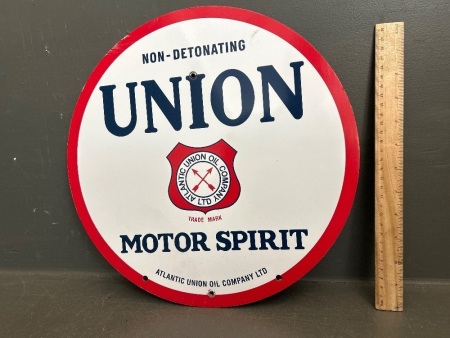 Union Motor Spirit Disc Sign