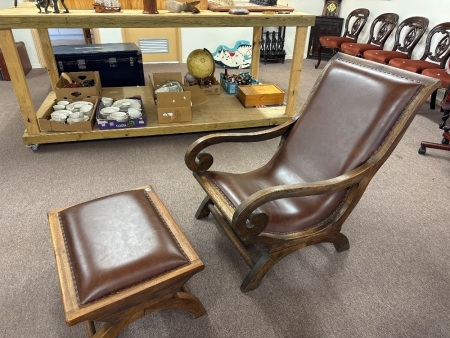 Exquisite Brown Leather Lazy Chair in Immaculate Condition with Foot Stool