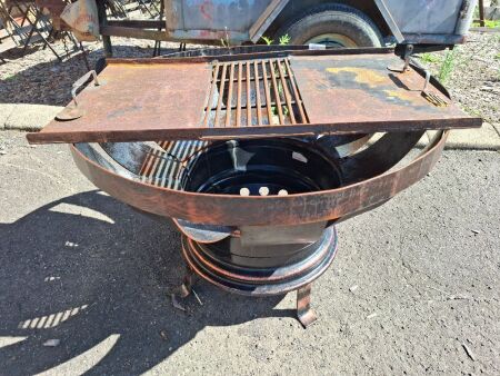 Hand Made Ted Moran Fire Pit - With Removable Cooking Plate