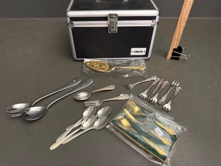 Mixed Lot of Marked Cutlery&nbsp;