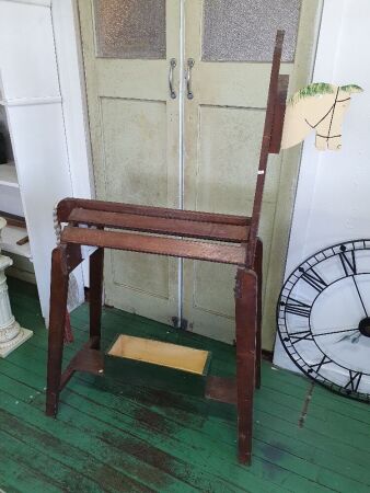 Large quirky saddle stand